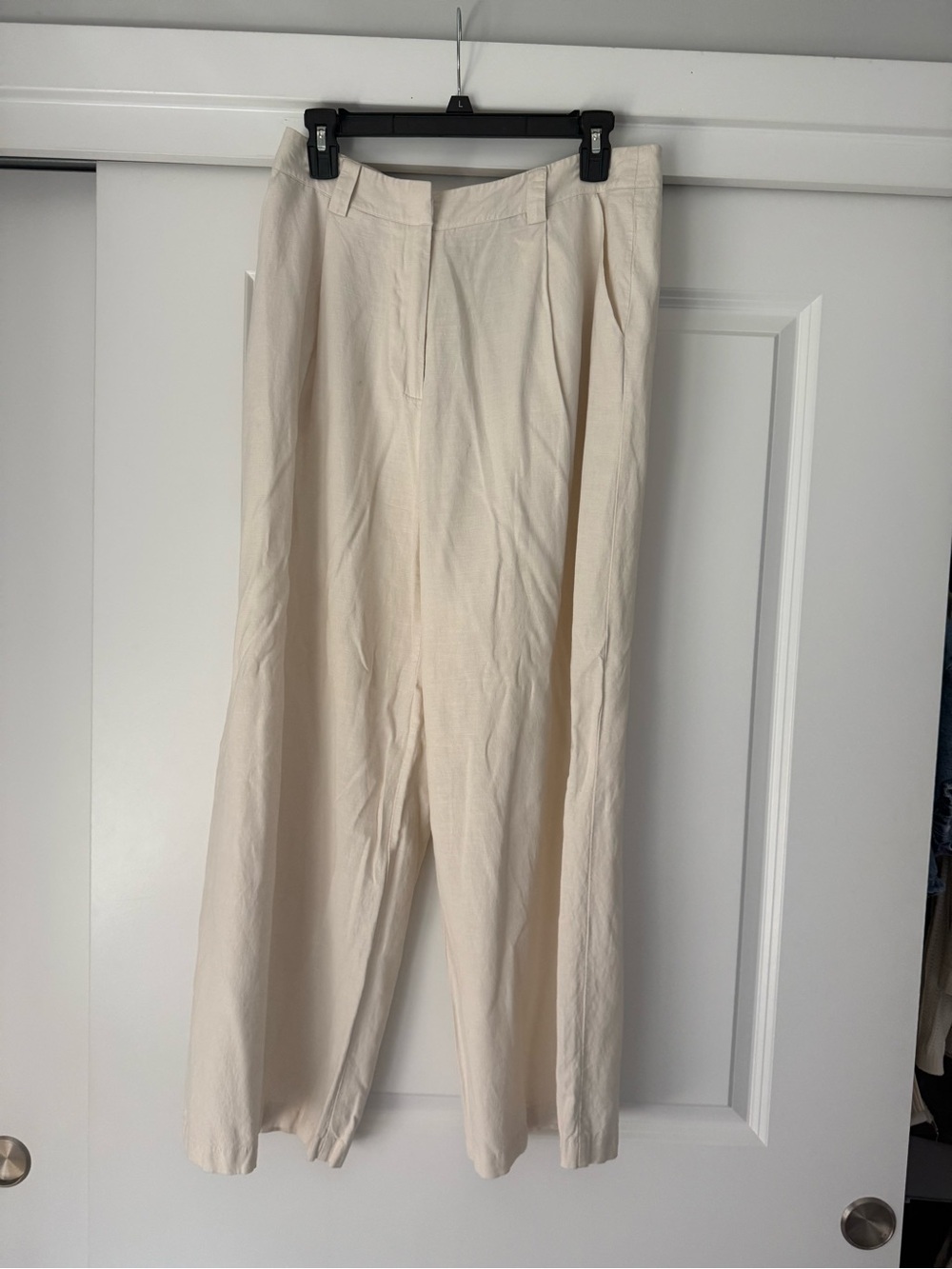 Lioness linen trousers